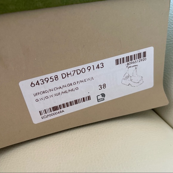 NEW Gucci Women's White & Black Matelassé Chelsea Boot 643958 DH7D0 G 38 US 8 - Picture 10 of 11